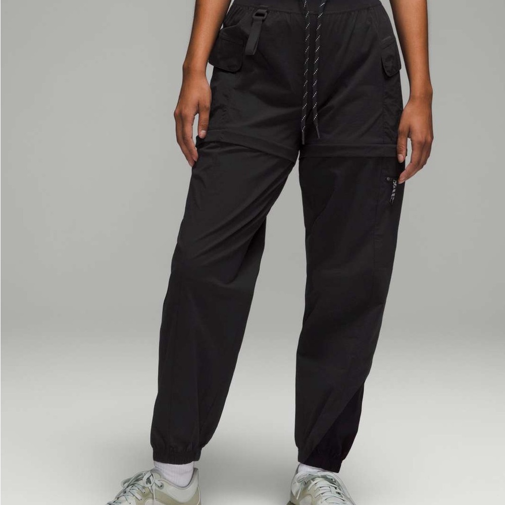 COPY - Lululemon Convertible High-Rise Hiking Jogger Size 10